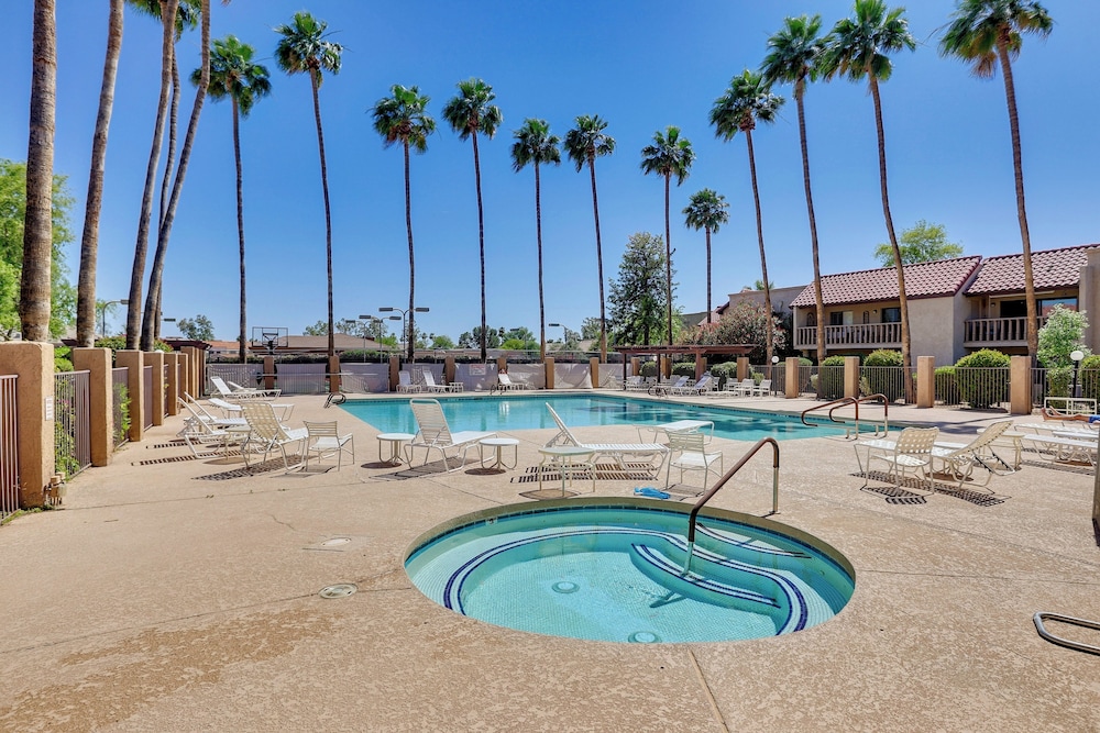 Golfer's Haven: Scottsdale Gem Near 21 Courses