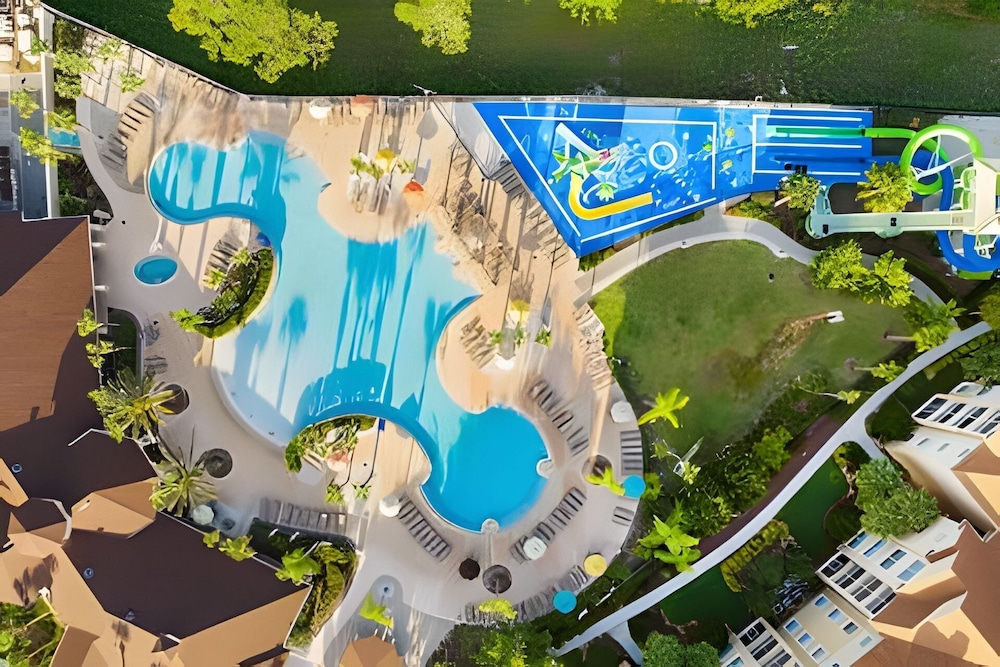 Windsor Hills 5BR 5min to Disney + Pool