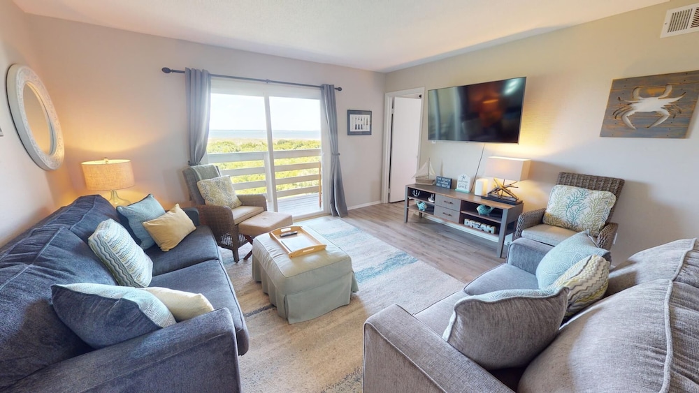 Lighthouse Point 2 by Tybee Vacation Rentals