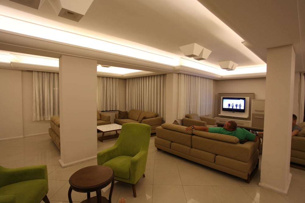 Malhun Otel - Image 11