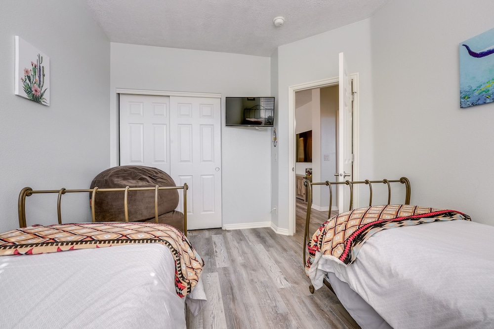 Mesquite Vacations - Mesquite Vacation Rental Condo w/ Community Pool! - Property Image 5