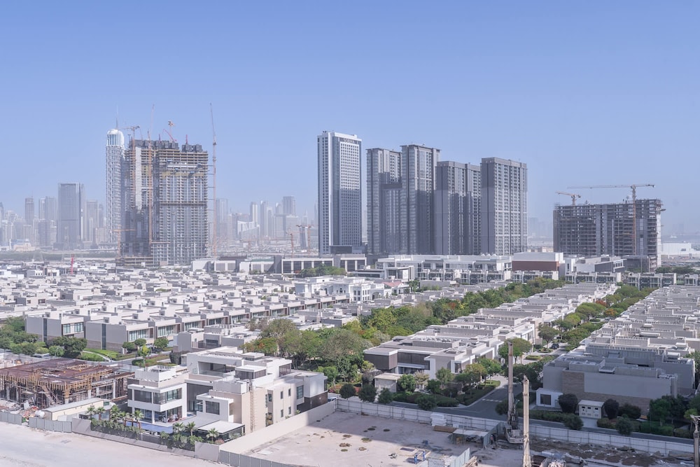 Eye-catching 1 Bedroom in Azizi Riviera