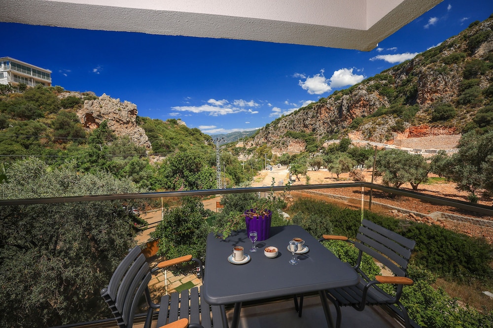 Harnup Apart - Image 38