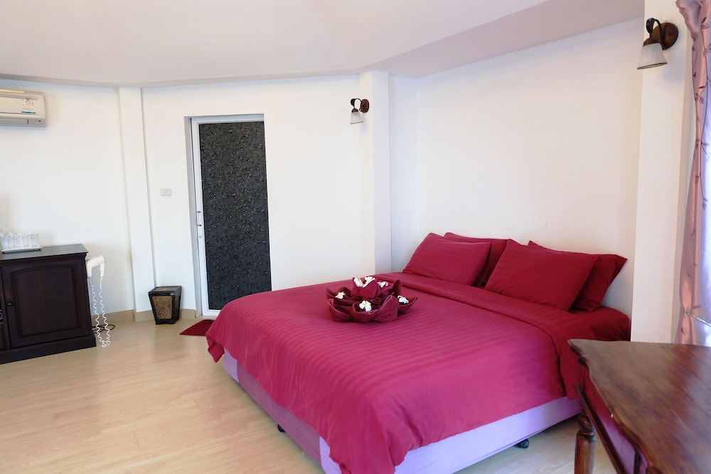Nimmanoradee Resort