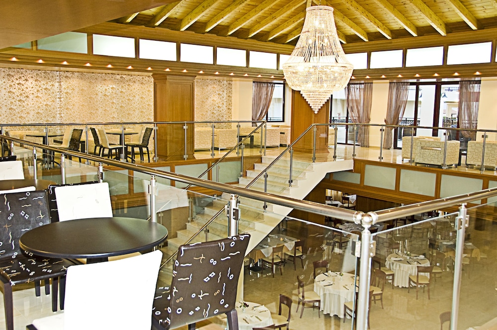 Vantaris Palace photo 2