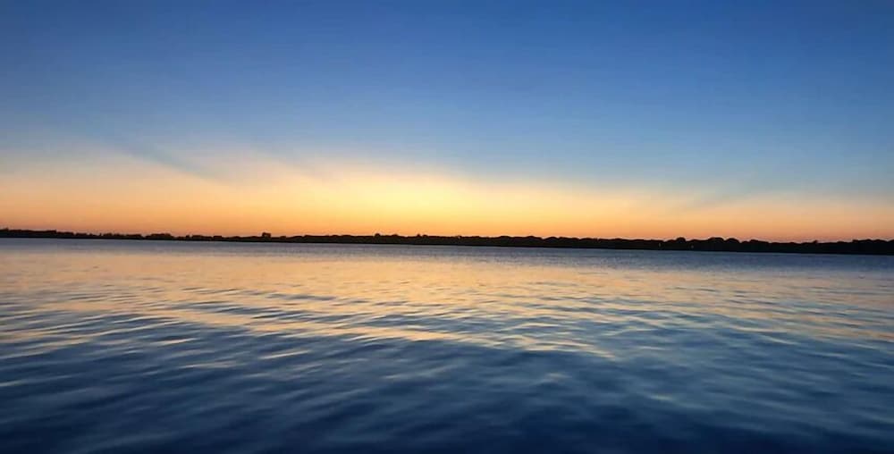 Hubbard Shores