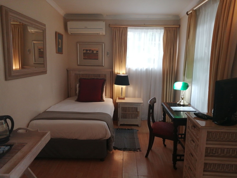 Ryneveld Country Lodge view 2
