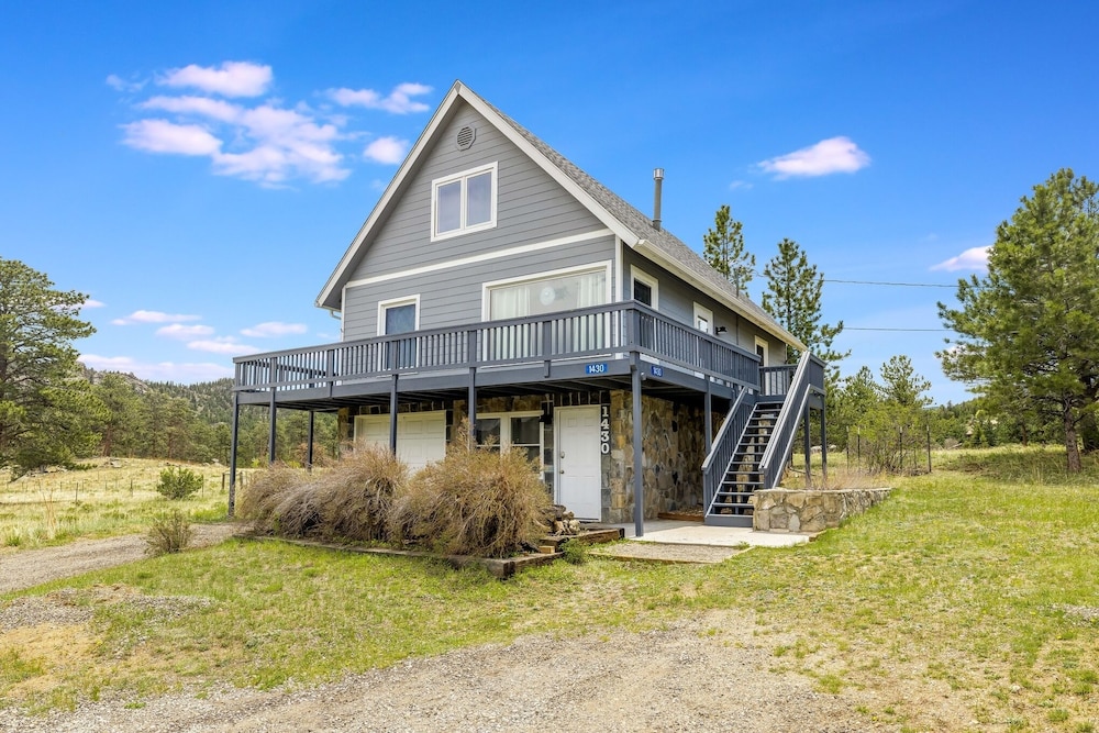 Grandma's Mountain Getaway - 3 Br Home