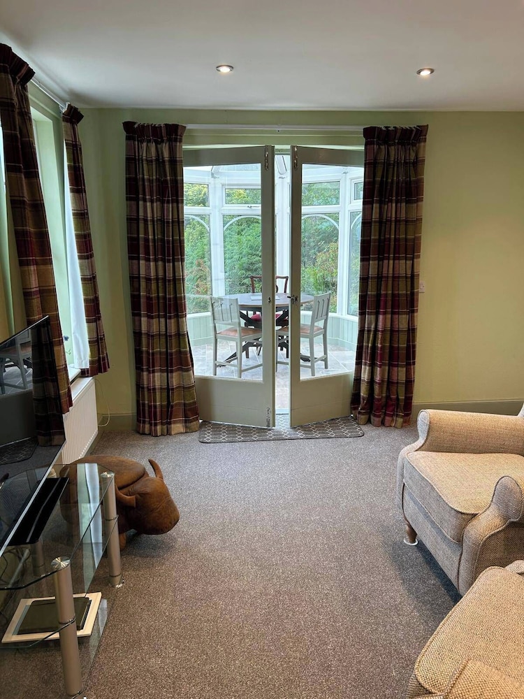 2 Guests - Bbq & Patio - Sea Views