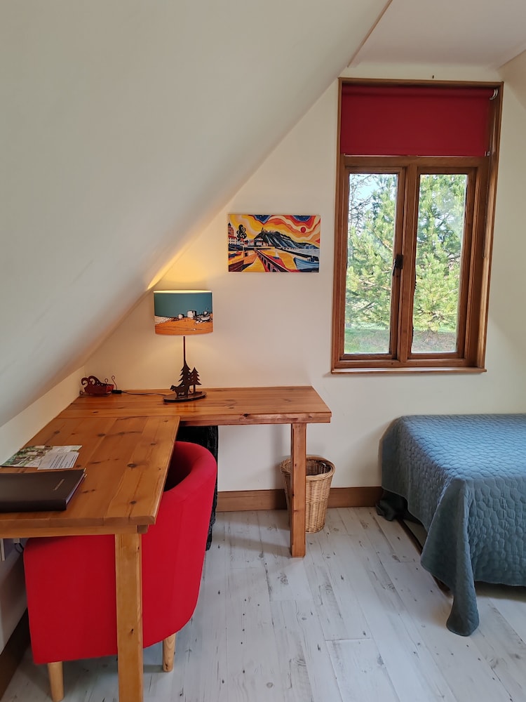Hayne Barn Estate - Private Estate : 6 Eco Lodges - 1 Studio