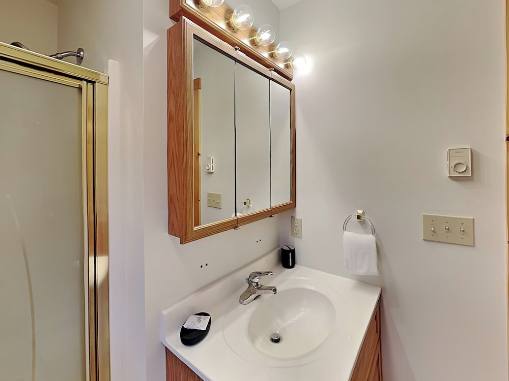 The Old World Chalet by Taylor Made Deep Creek