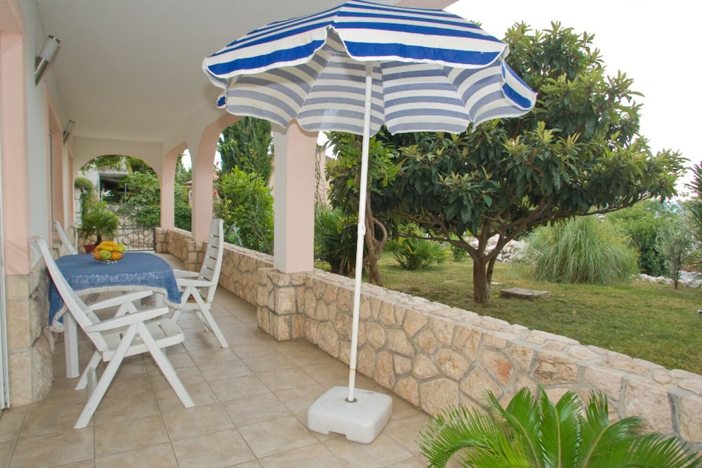 Photo 47