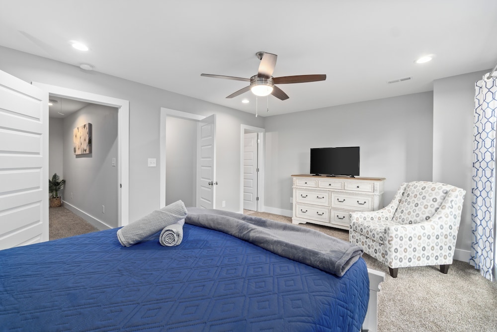 Rebecca's Downtown Luxury Living