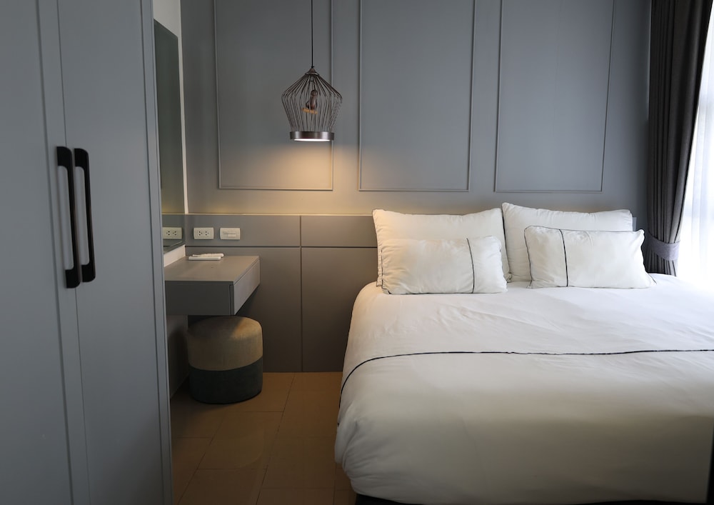 Palmyrah Surin Condominium by Space view 2