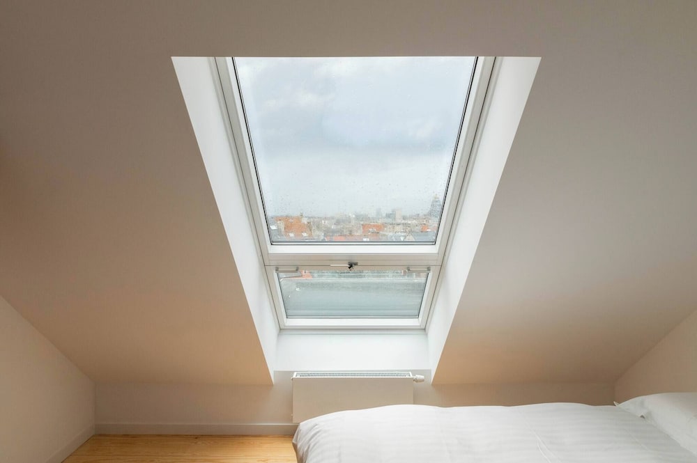 Top Floor New Duplex Stunning View In Trendy St Gilles