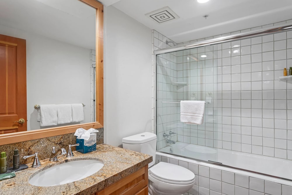 Trail's End Lodge at Deer Valley Resort - One Bedroom Residence with Spa #104 1 Condo