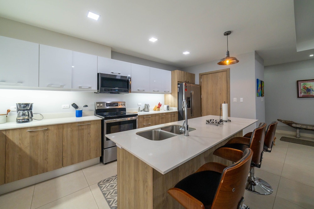 CR Luxury La Estancia Floresta 05 3 Bdrm