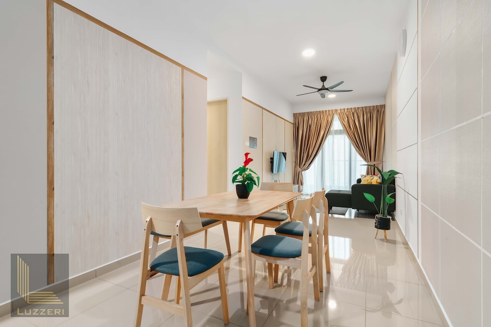 Legasi Kampung Bharu Guesthouse