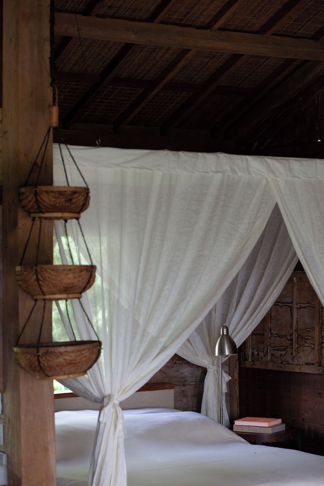 Rumah Hujan