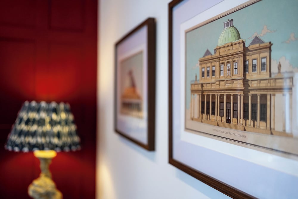 Stunning HighStreet Escape in Cheltenham
