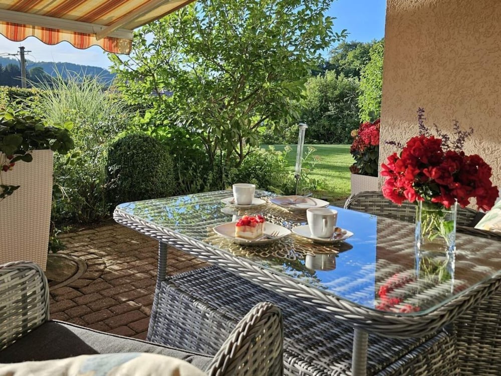Fasse Comfortable Holiday Residence