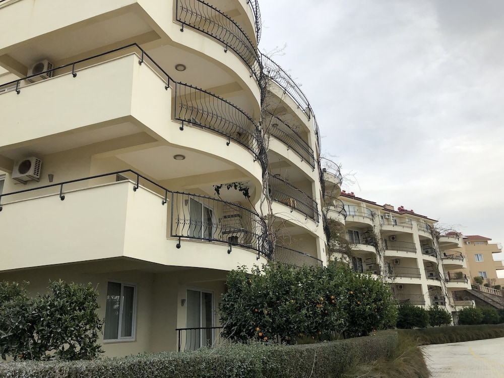 Gold City 3 Bedroom Villa 3