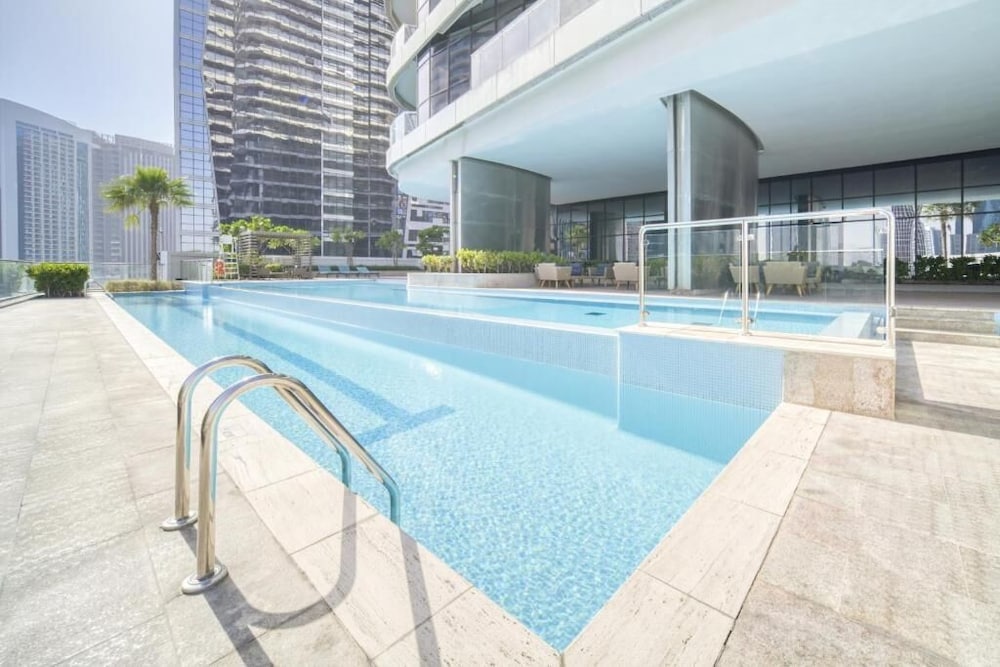 Aya - Cozy 1BR Apartment with Panoramic City Views — recepcion & lobby