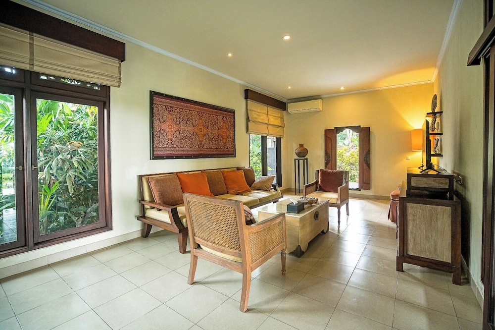 Villa Cemadik