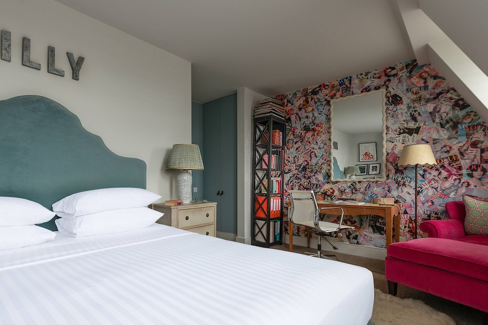 Chesilton Road by Onefinestay