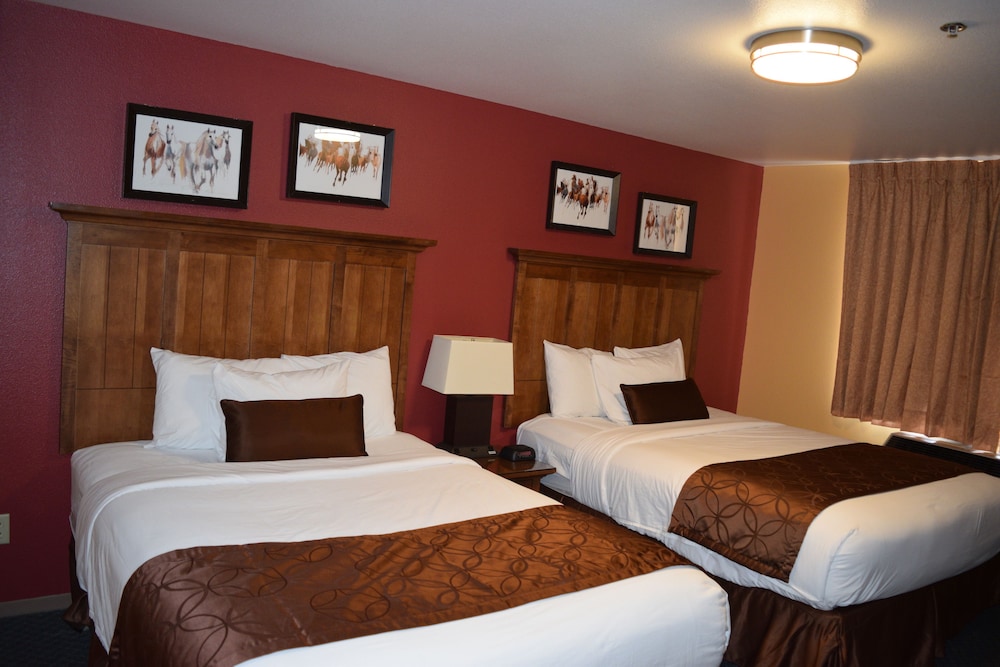 The Royal Victorian Motel