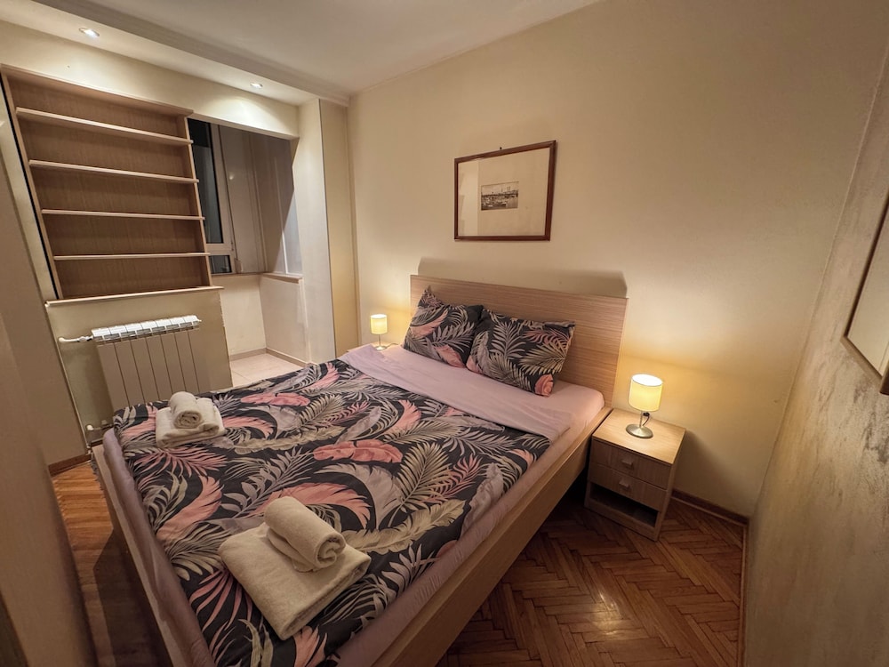Central Studio Apartments