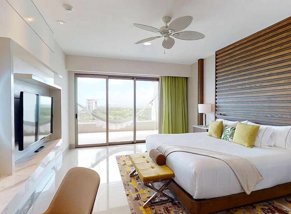 Garza Blanca Resort & Spa