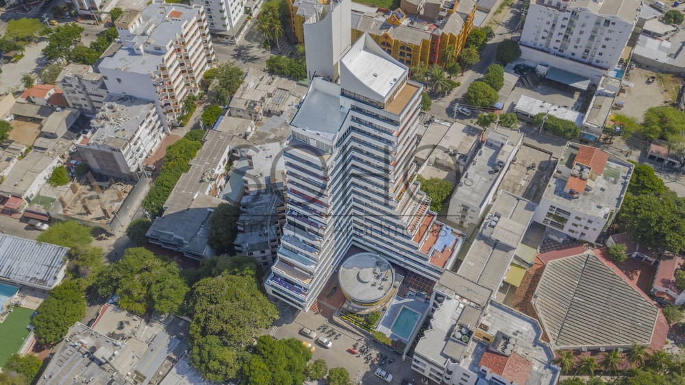 Apartamentos Centro Internacional - Cerca al Mar by SOHO