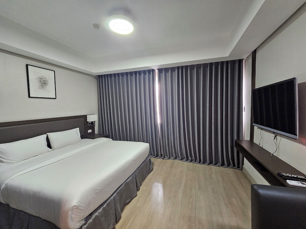 The Residences at BCCT by Stays PH