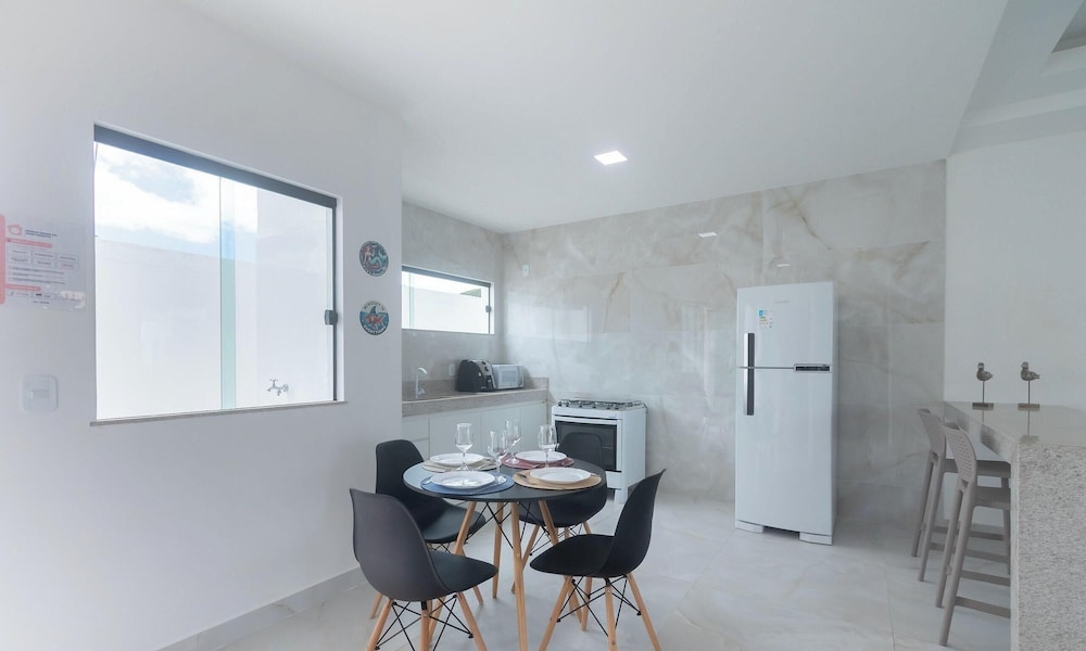 Apt 3 Bedrooms in Condo w/ Pool Csv0006