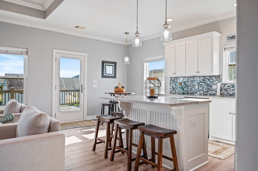Aqua Splash 3 Bedroom Home