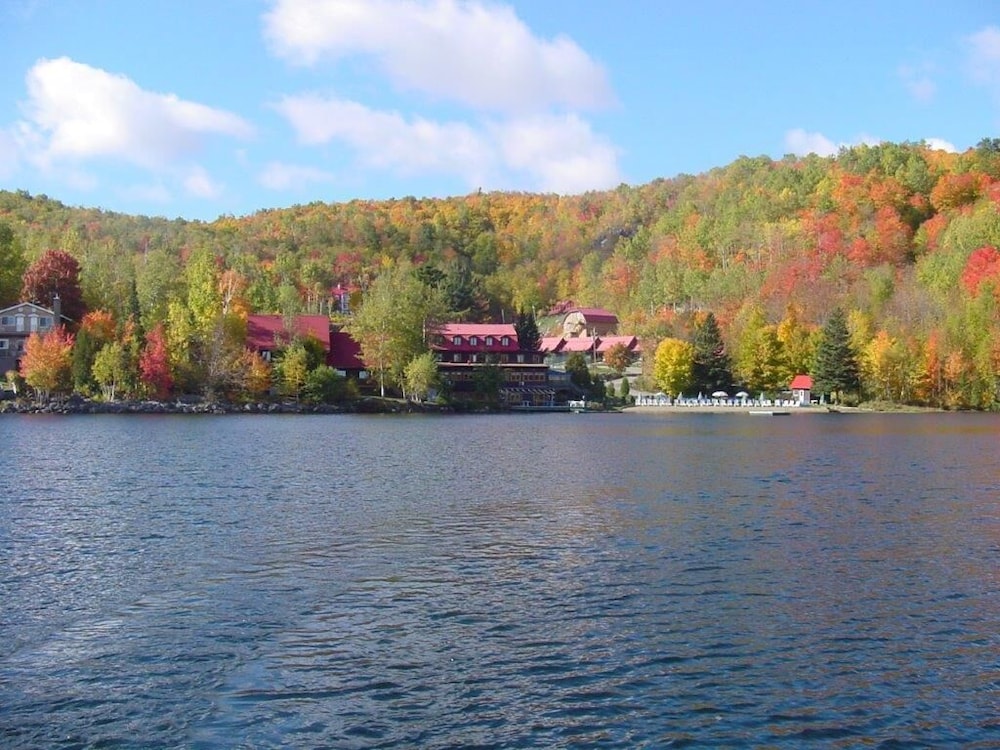 GetAways at Club GeoPremiere
