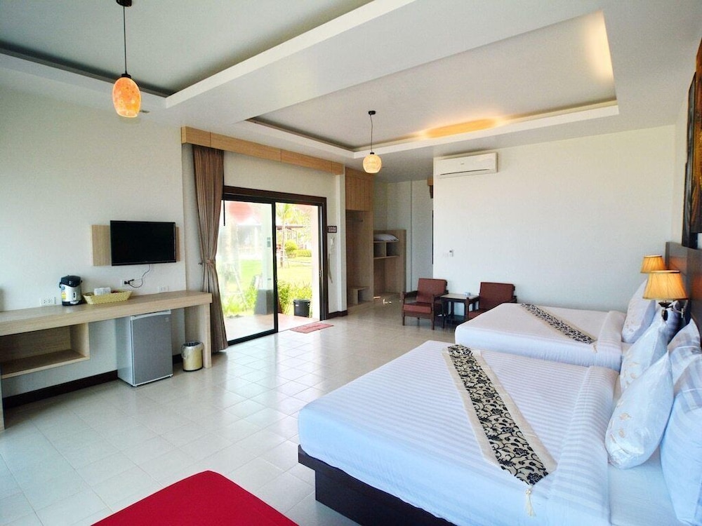 Golden Bay Cottage