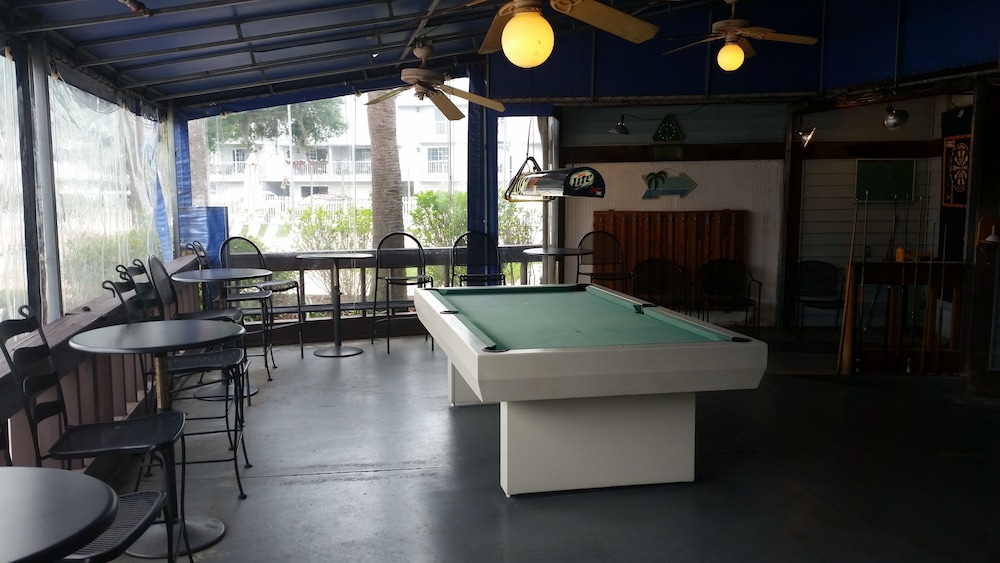 Paradise Lakes Resort, Clothing Optional Resort - Adult Only