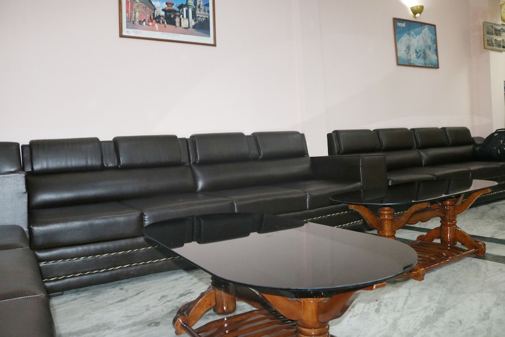Om Tara Guest House