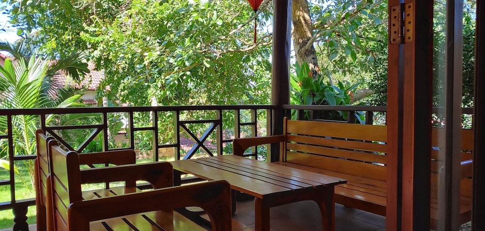 Hong Bin Bungalow Resort