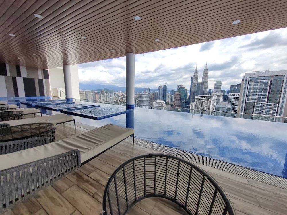COLONY BY INFINITUM KLCC