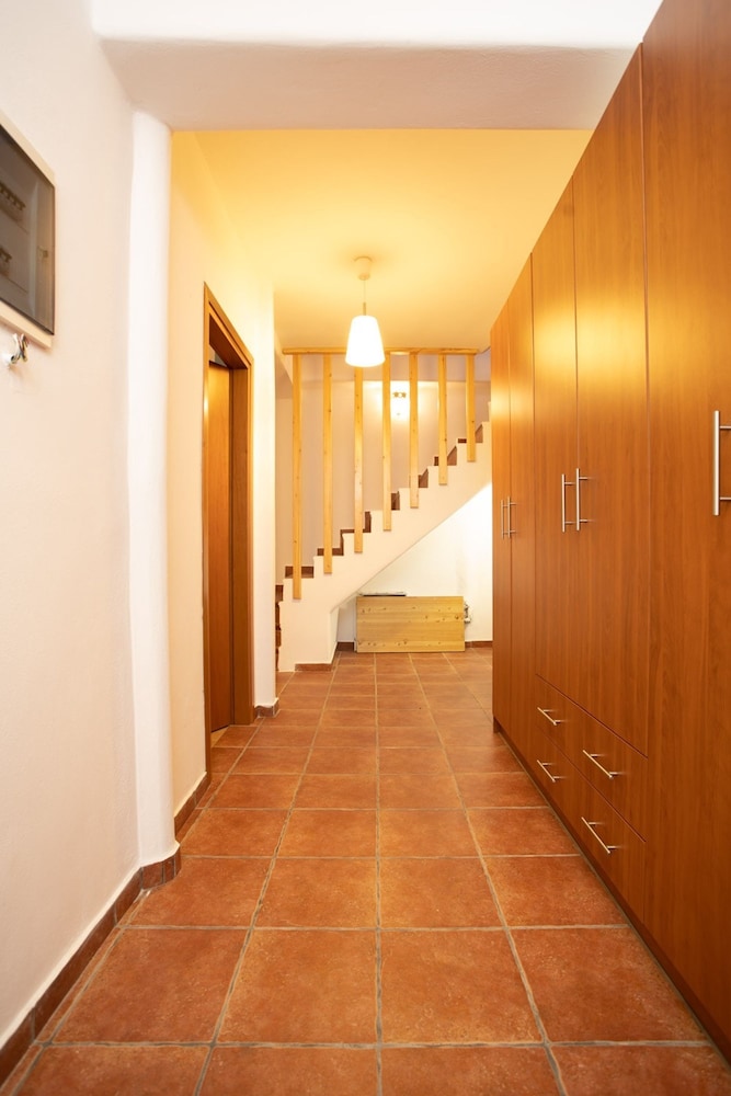 Villa Ioanna for 10 - Allparos Villas