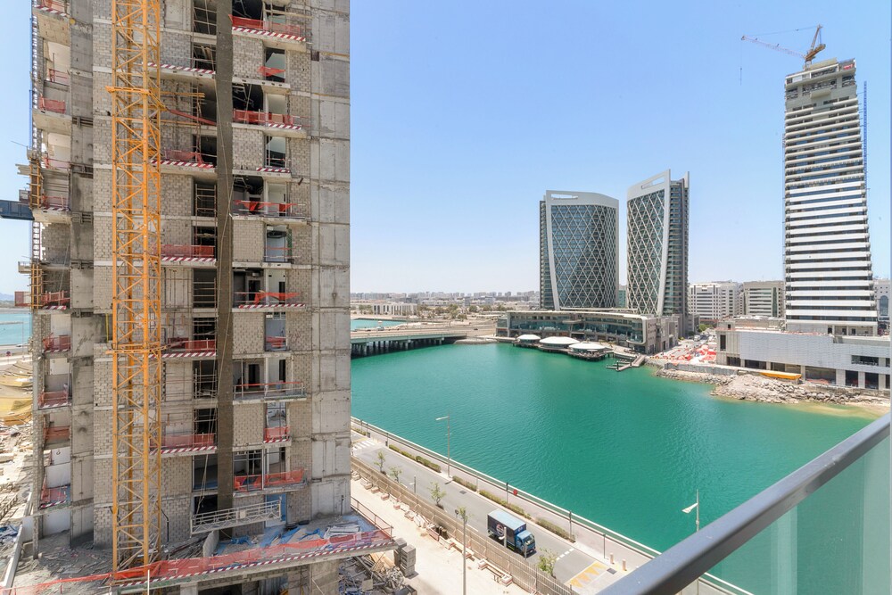 Silkhaus Al Maryah Vista 1