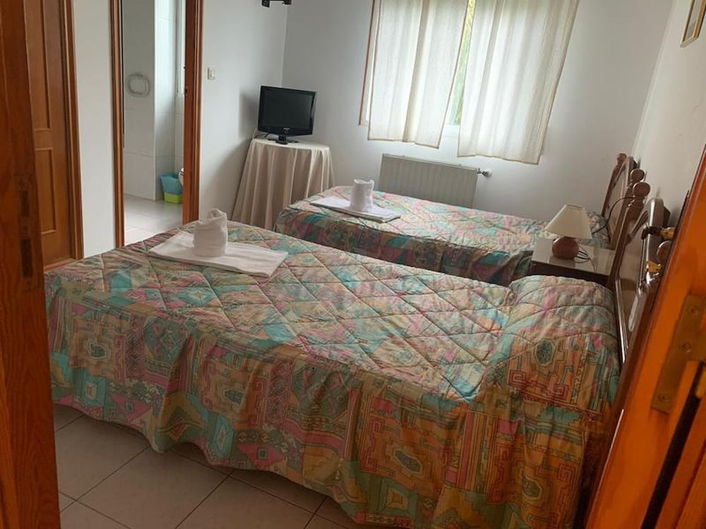 Hostal Restaurante Seoane - Twin Room photo 3