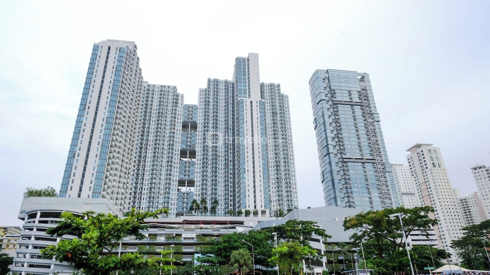 Modern And Cozy 2Br At Tanglin Supermall Mansion Apartment