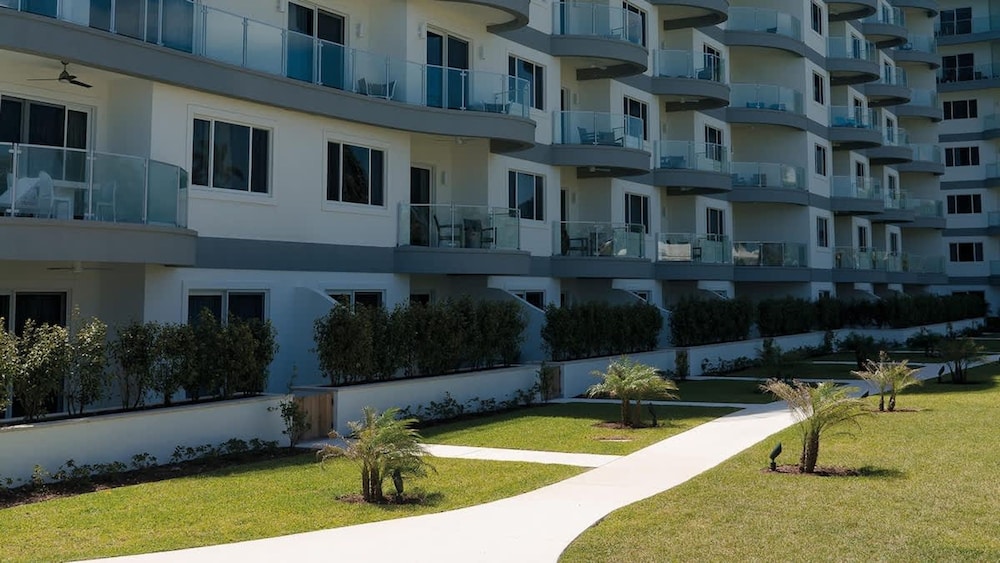 2 Bed Condo at ONE Cable Beach With Balcony