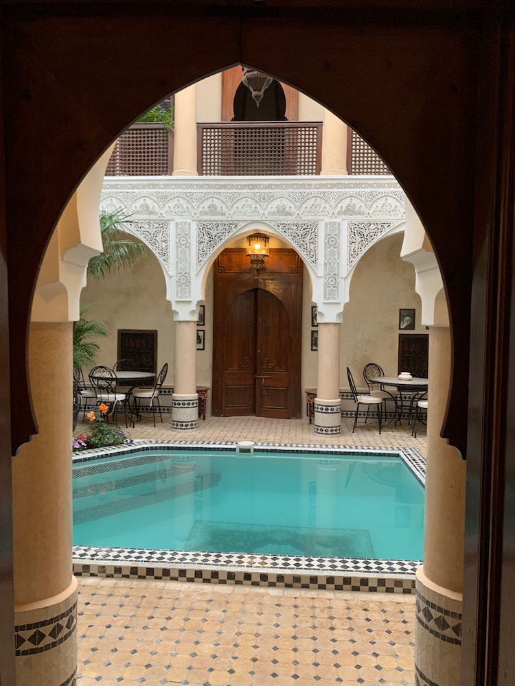 Riad Abaka by Ghali