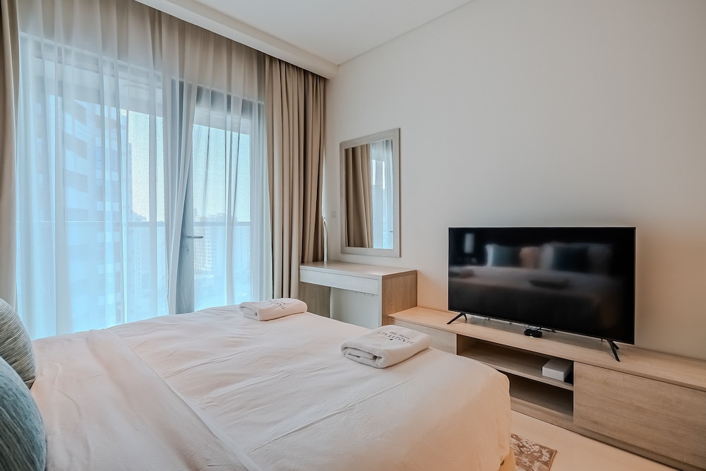 Seven Palm 1327 in Dubai