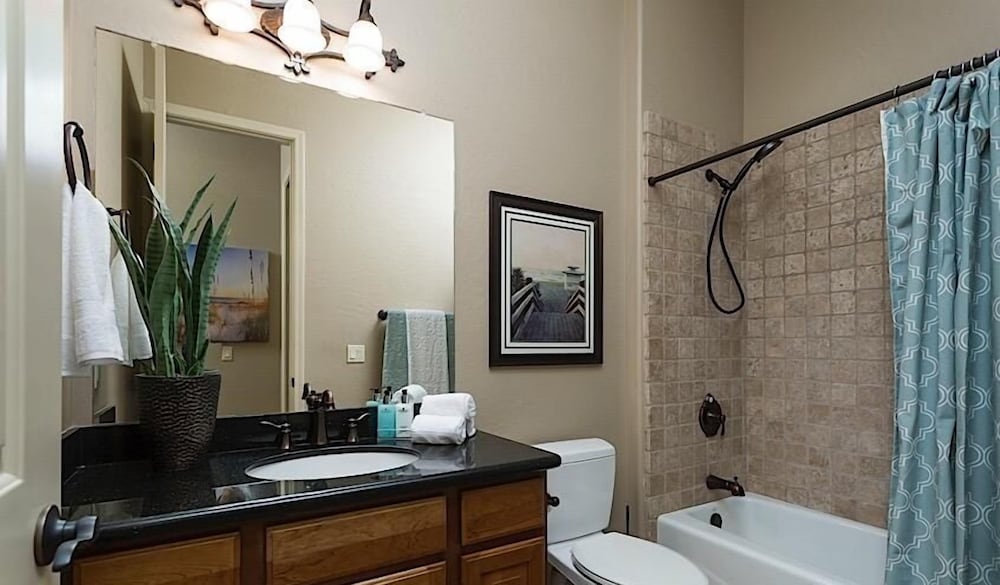 Sail Away By Signature Vacation Rentals - Property Image 6